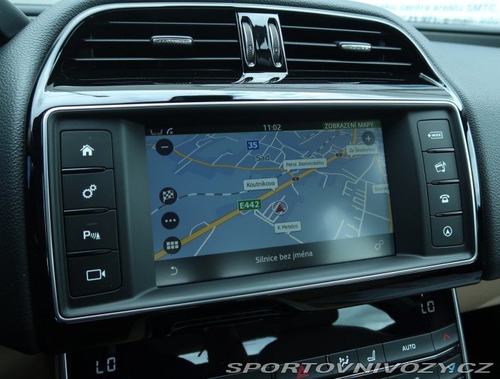 Jaguar XE E-Performance 2016