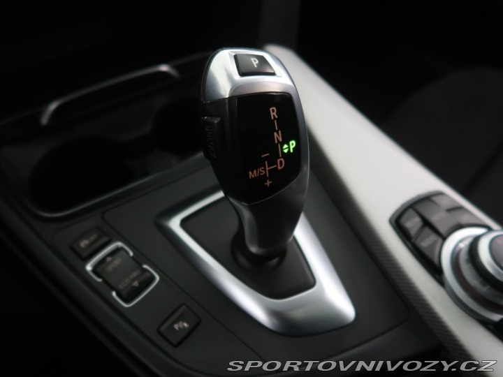BMW 3 Sport Line 330 i 2017