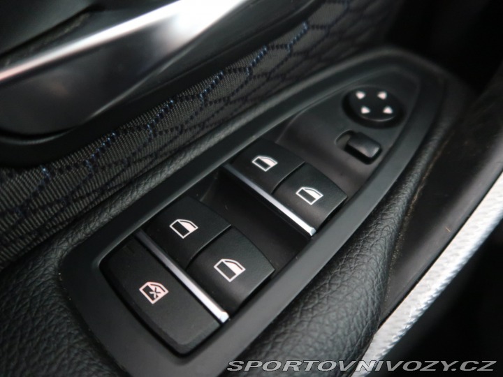 BMW 3 Sport Line 330 i 2017