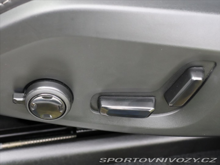 Volvo Ostatní modely XC90 2,0 i 228 kW B6 AWD Ultim 2024