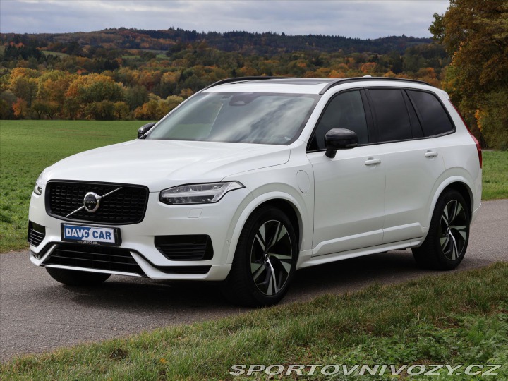 Volvo Ostatní modely XC90 2,0 i 228 kW B6 AWD Ultim 2024