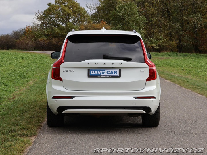 Volvo Ostatní modely XC90 2,0 i 228 kW B6 AWD Ultim 2024