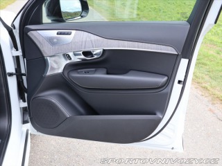 Volvo Ostatní modely XC90 2,0 i 228 kW B6 AWD Ultim 2024