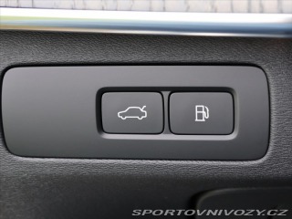Volvo Ostatní modely XC90 2,0 i 228 kW B6 AWD Ultim 2024