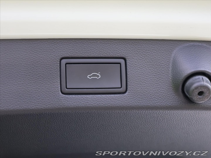 Volkswagen Arteon 2,0 TSI 206 kW R-line DSG 2022