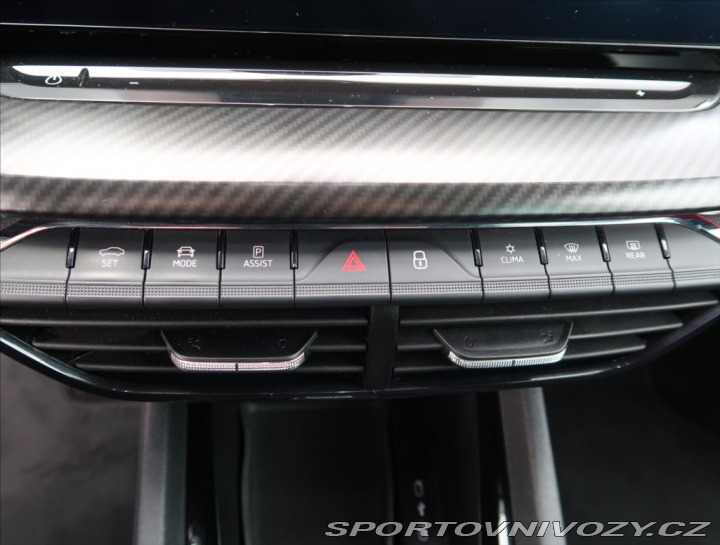 Škoda Octavia RS 2,0 RS DSG ČR 1 MAJITEL 2021