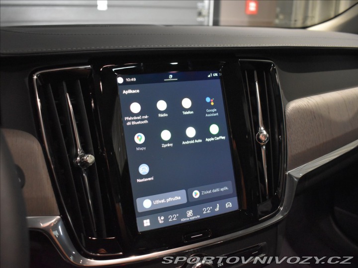 Volvo V90 2,0 T8  Plus Dark 2025