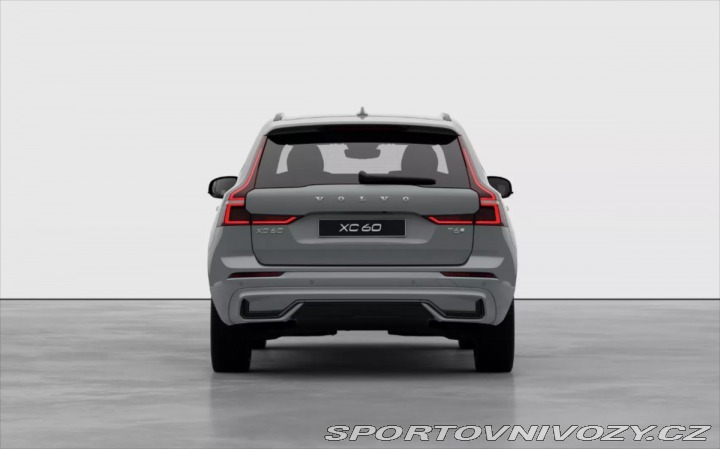 Volvo Ostatní modely XC60 2,0 T6  Plus Dark 2025