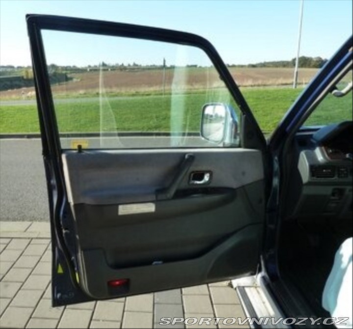 Mitsubishi Ostatní modely Pajero 2,8   TD 1998