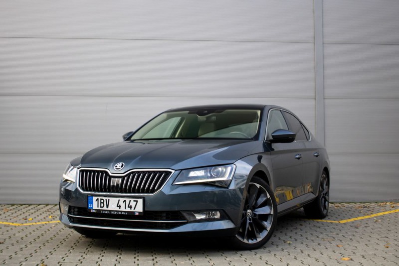 Škoda Superb 