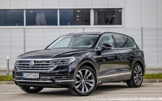 Volkswagen  Touareg  3.0 V6 TDI SCR 210kW R-L
