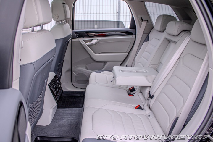 Volkswagen Ostatní modely Touareg  3.0 V6 TDI SCR 210kW R-L 2019