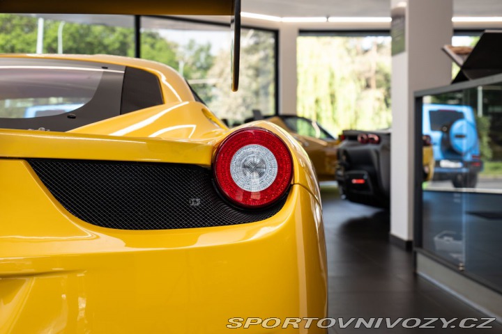 Ferrari 458 Challenge 1800