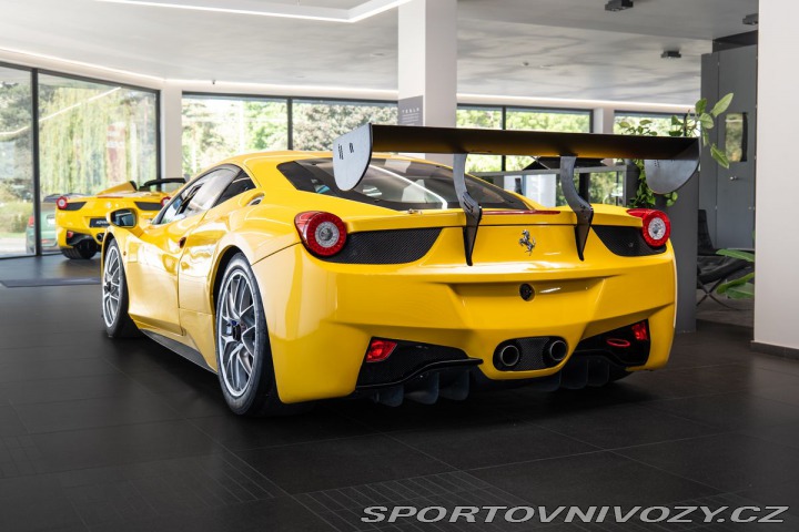 Ferrari 458 Challenge 1800