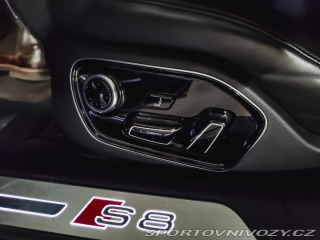Audi S8  2016