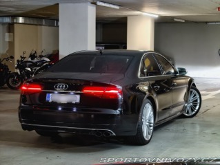 Audi S8  2016