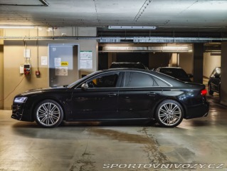 Audi S8  2016