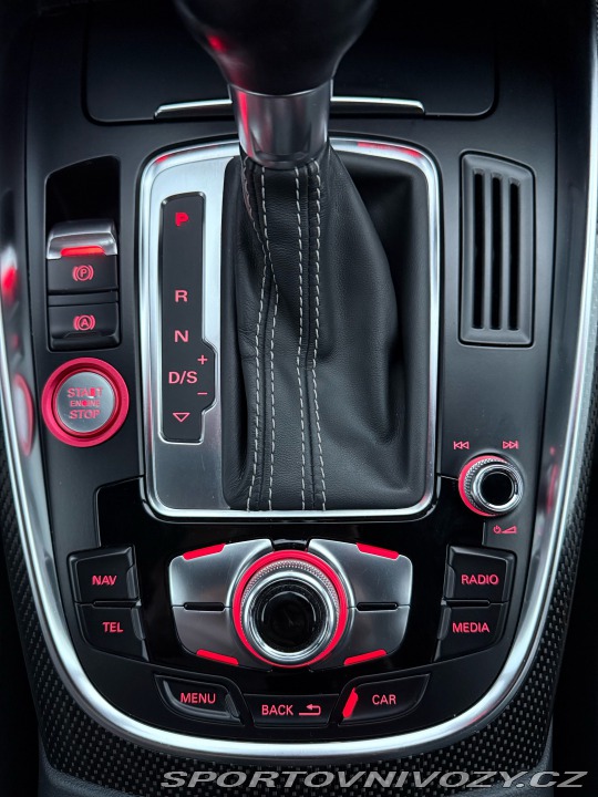 Audi SQ5 Black edition 2013