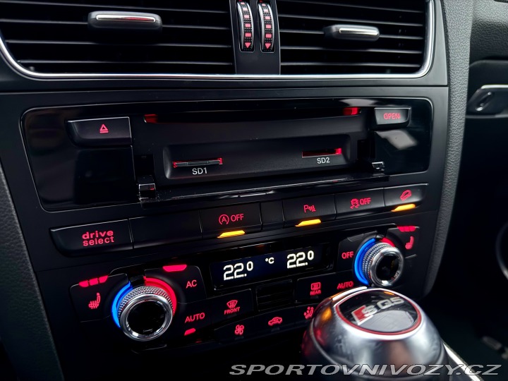 Audi SQ5 Black edition 2013