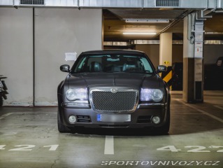 Chrysler Ostatní modely 5.7 HEMI 2005