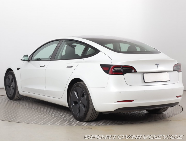 Tesla Model 3 Std Range Plus LFP 2021