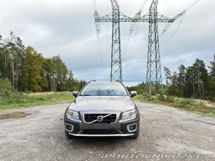 Volvo Ostatní modely XC70 3,0   T6 automat 2010