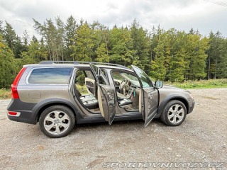 Volvo Ostatní modely XC70 3,0   T6 automat 2010