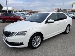 Škoda  Octavia 2,0 TDi DSG LED*D.Klima*N