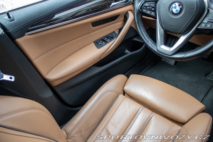 BMW 5 Touring  530d mHEV xDrive 2021