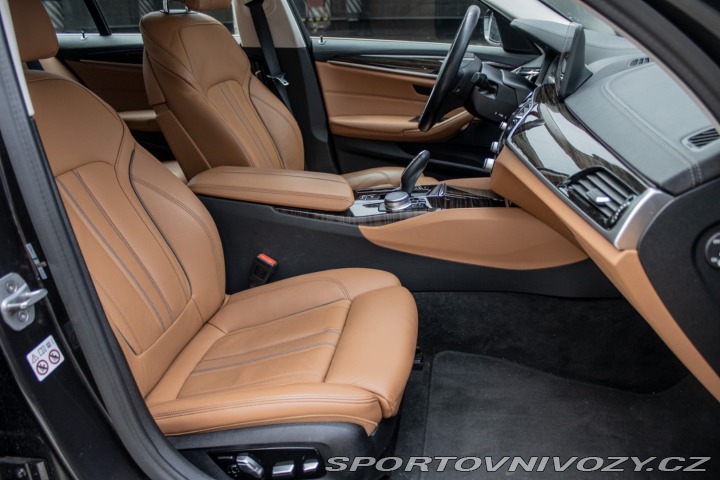 BMW 5 Touring  530d mHEV xDrive 2021