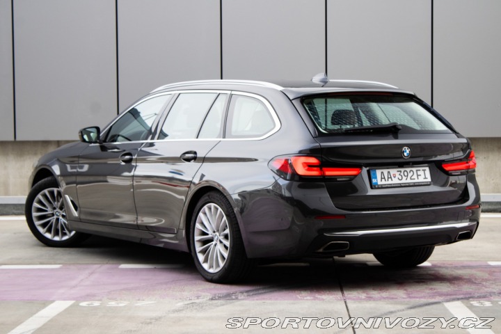 BMW 5 Touring  530d mHEV xDrive 2021