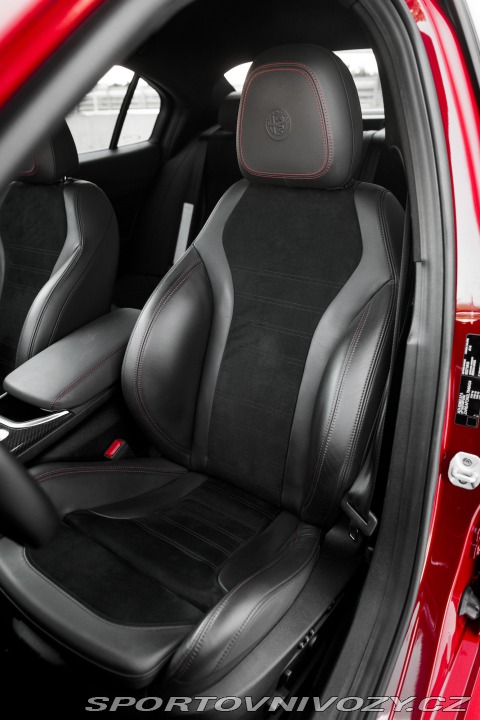 Alfa Romeo Giulia Veloce Ti Q4 2021