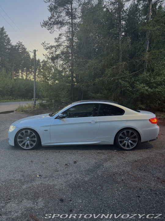 BMW 3 E92 335i 2007
