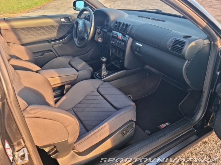 Audi S3 1.8T quattro 2000
