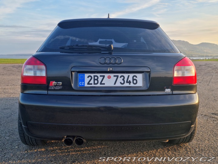 Audi S3 1.8T quattro 2000