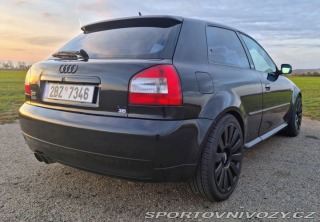 Audi S3 1.8T quattro 2000