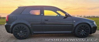 Audi S3 1.8T quattro 2000