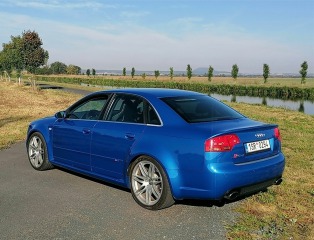 Audi RS4 B7