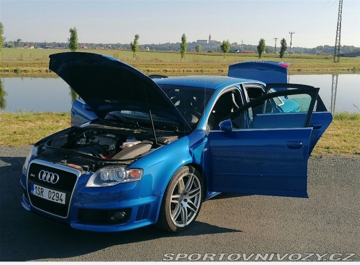 Audi RS4 B7 2006