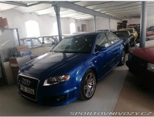 Audi RS4 B7 2006