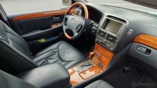 Lexus  LS 430 Bez koroze.Servis