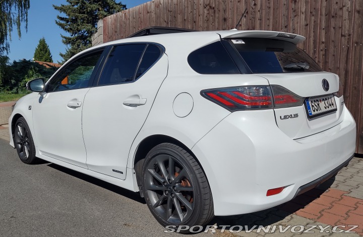 Lexus Ostatní modely CT 200h F Sport 2013