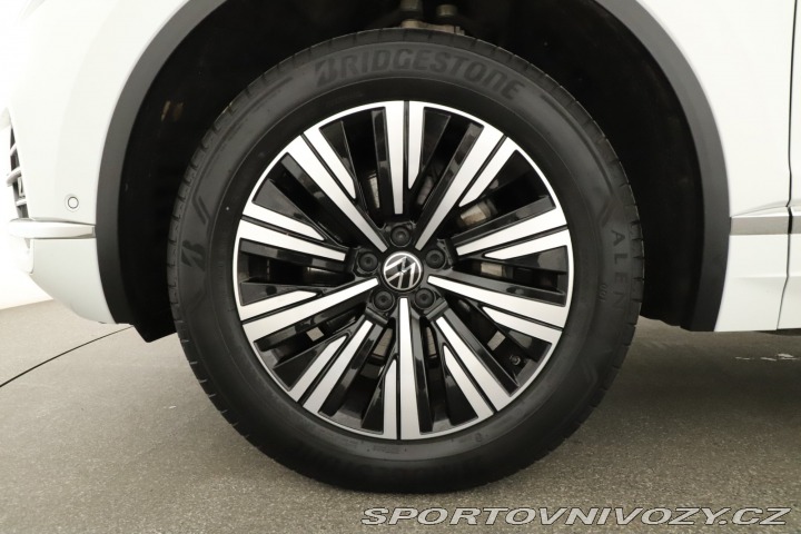 Volkswagen Ostatní modely Touareg Elegance 3.0 TDI 2021