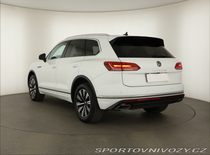 Volkswagen Ostatní modely Touareg Elegance 3.0 TDI 2021