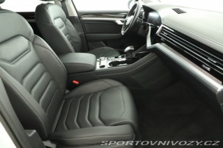 Volkswagen Ostatní modely Touareg Elegance 3.0 TDI 2021