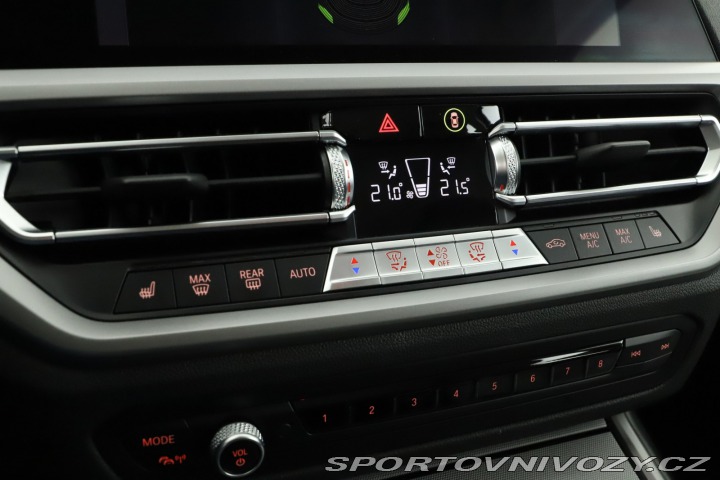 BMW 3 330 e xDrive 2021