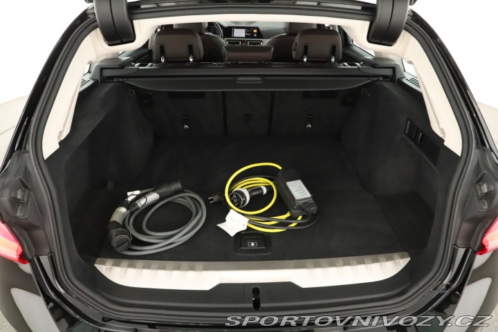 BMW 3 330 e xDrive 2021