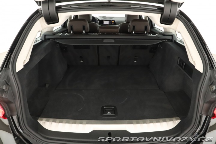 BMW 3 330 e xDrive 2021