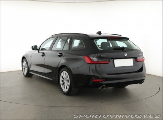 BMW 3 330 e xDrive 2021