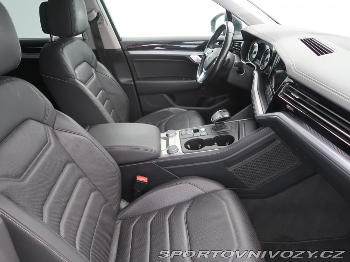 Volkswagen Ostatní modely Touareg  3.0 TDI 2019